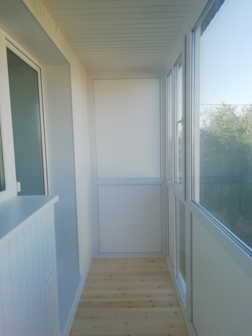 Панорамное остекление П-образного балкона в доме II-18 - фото 2